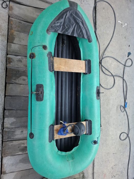 резиновая лодка продам