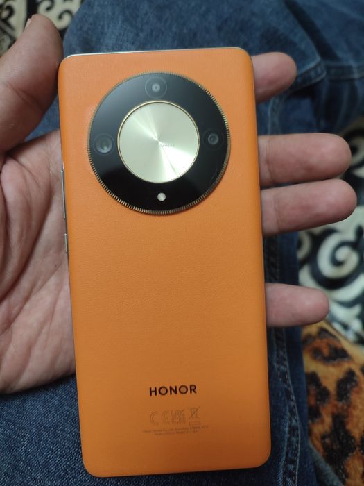 Honor X9b.   5 G               .