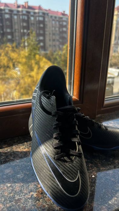 Оригинальные детские бутсы Nike
Оригинальные бутсы детские Nike 15 clu