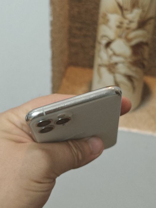 IPhone 11 pro 64