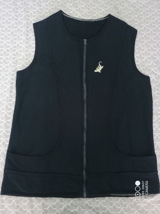 Тъмно син дамски елек