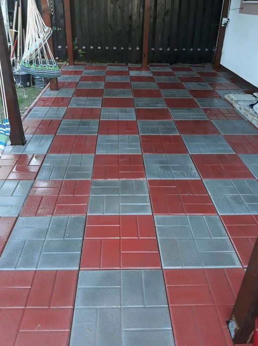 Fabrica Pavaje și pavele pentru zone rezidentiale model 40x40 Montaj