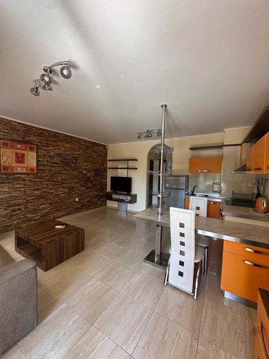 Продава се Едностаен апартамент в Несебър - 66 кв.м за 2000 €/кв.м - Снимка #1