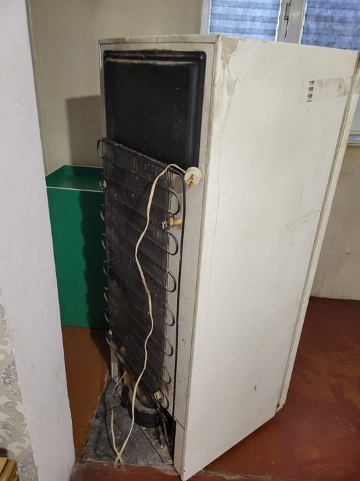 Продам б/у мебель и бытовую технику