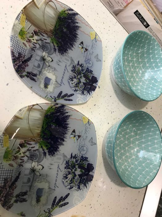 Порцеланови чинии и купи-лот