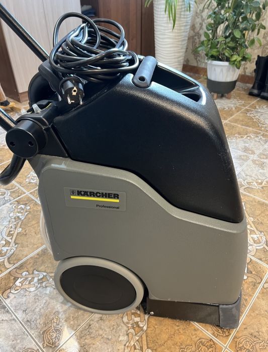 Коврочистка, ковромойка