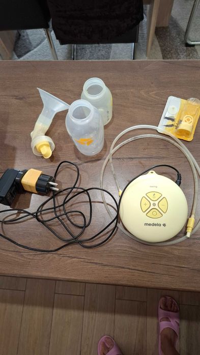 Помпа Medela Swing