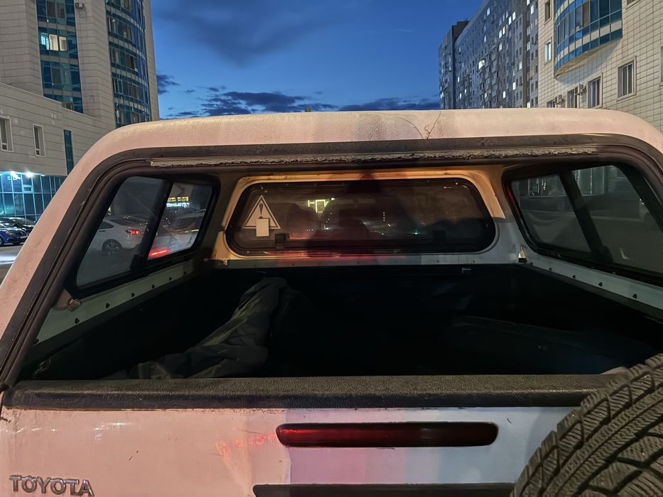 Продам кунг hilux
