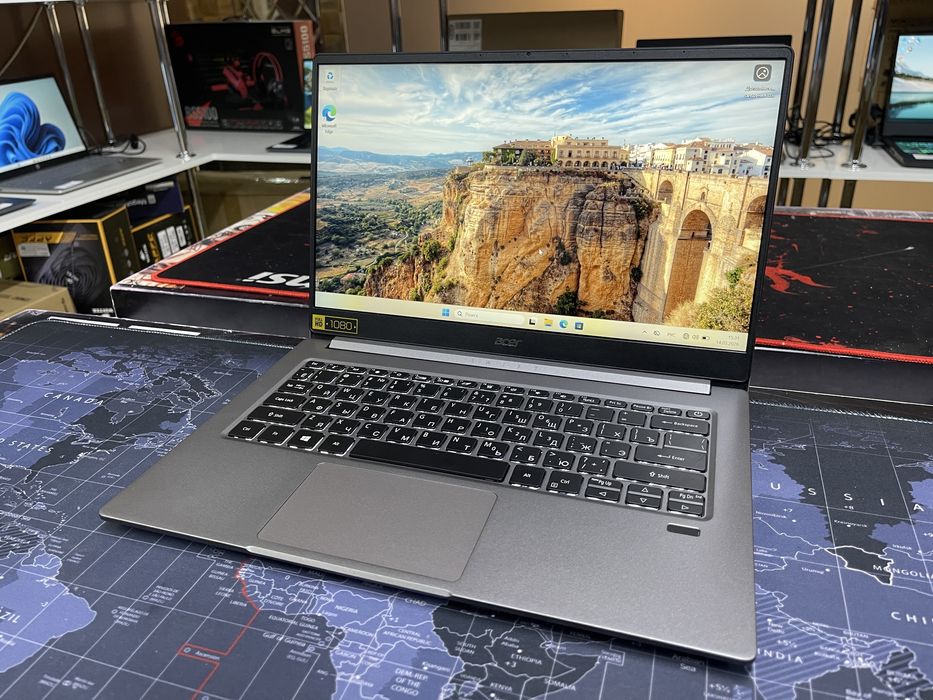 Ноутбук  Acer Swift 3 i3-1005G1/4Gb/SSD256Gb