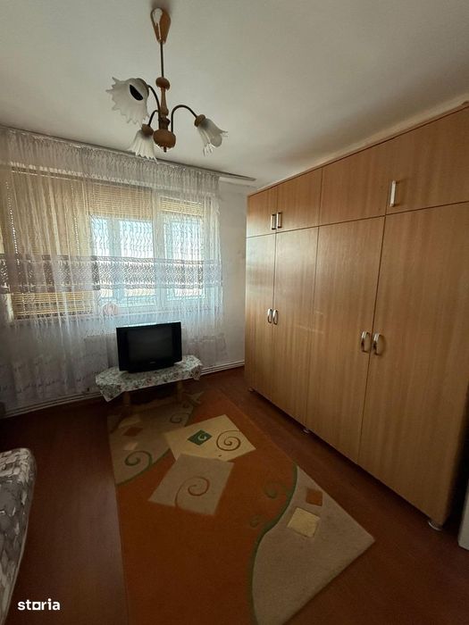Apartament cu 2 camere semidecomandate, Areni