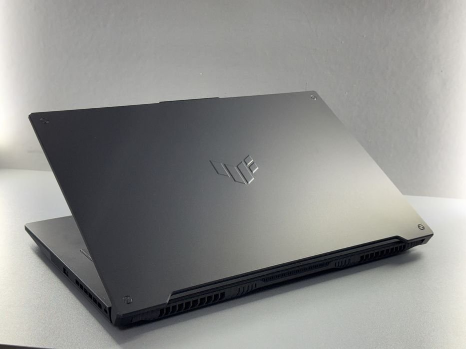 ASUS TUF Gaming A17 – Kuchli Gaming Noutbuk