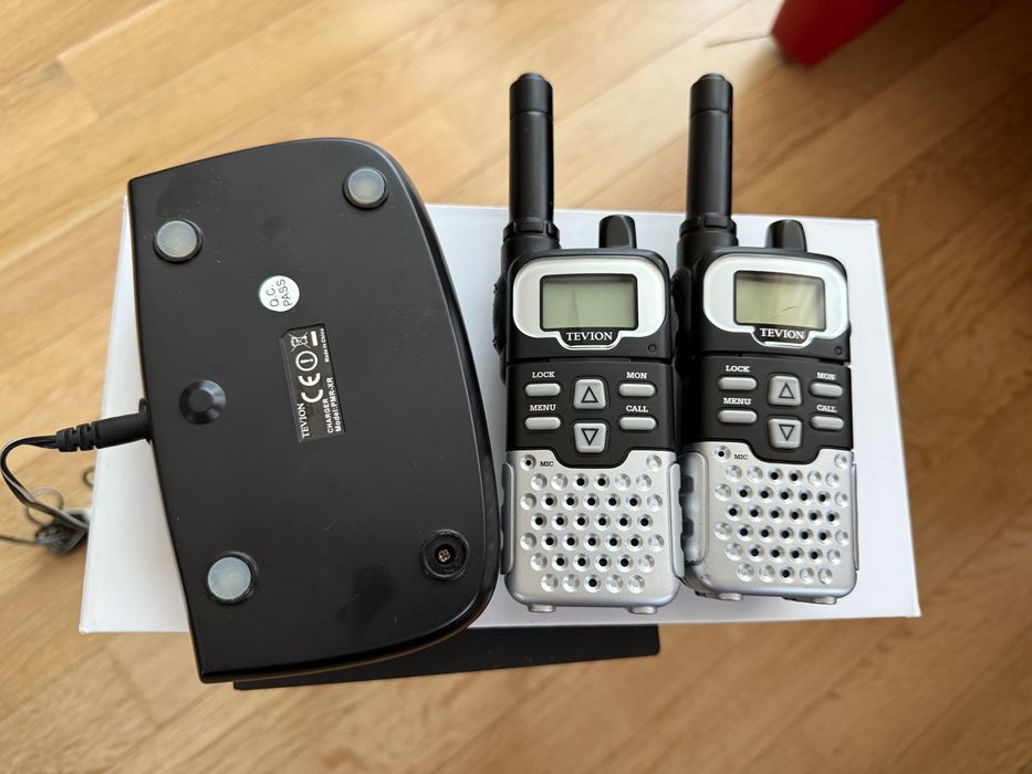 Walkie Talkie Tevion
