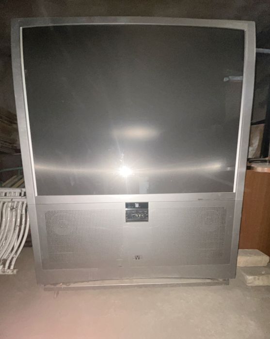 Телевизор JVC HV-44PRO