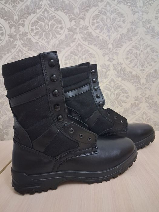 Берцы черный  44 р