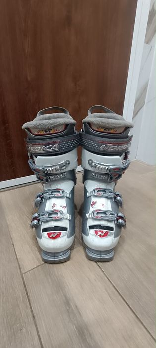 Дамски ски ботуши Nordica