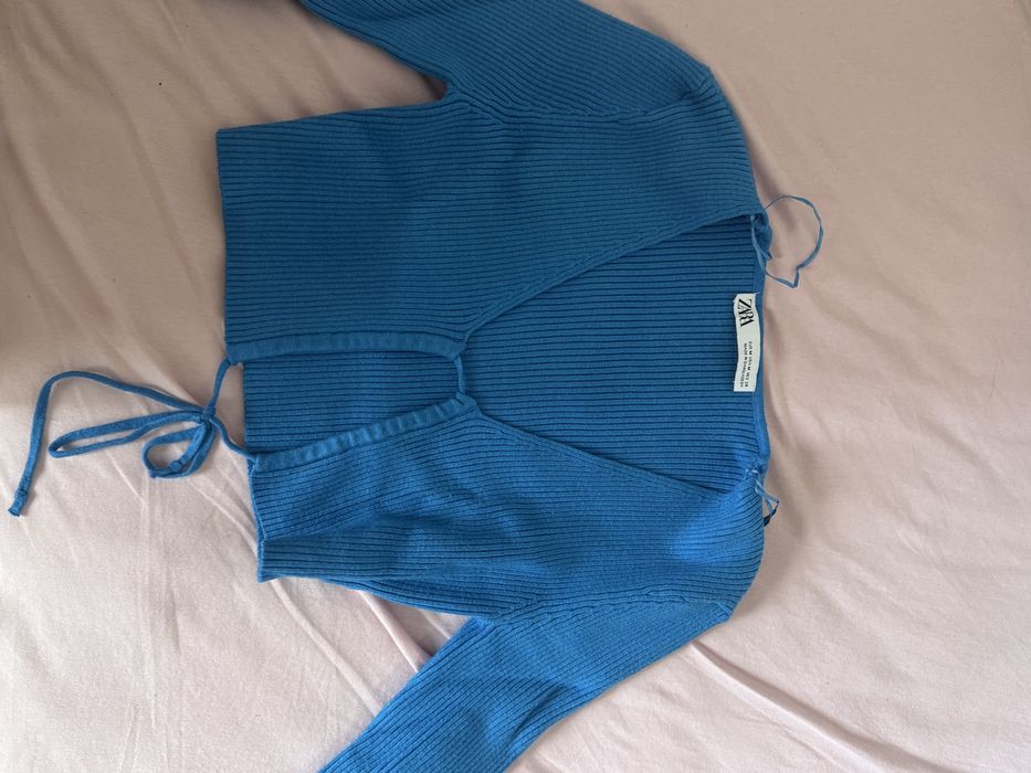Зимни блузи и пуловери на Pinko, Zara, Karl Lagerfeld