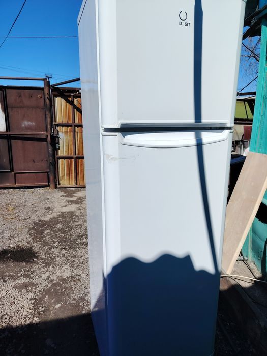Продам холодильник рабочии
