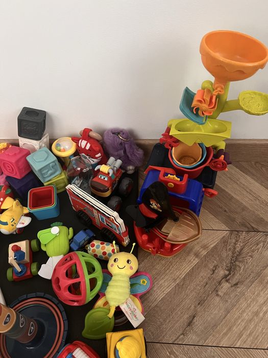 Lot jucării bebeluși 0–2 ani – diverse, stare foarte bună