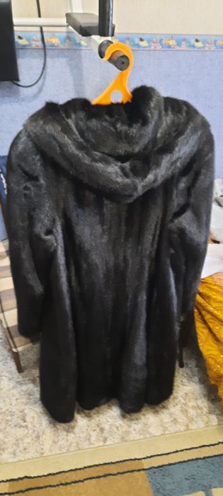 Шуба норковая с капюшоном
