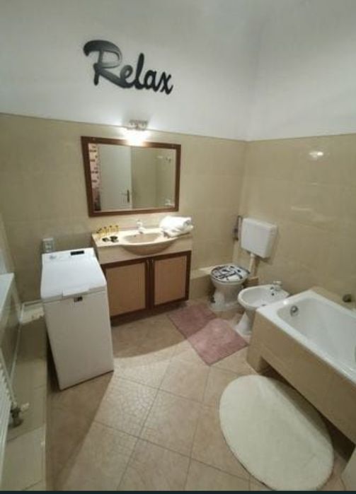 Apartament  - zona Medicinei