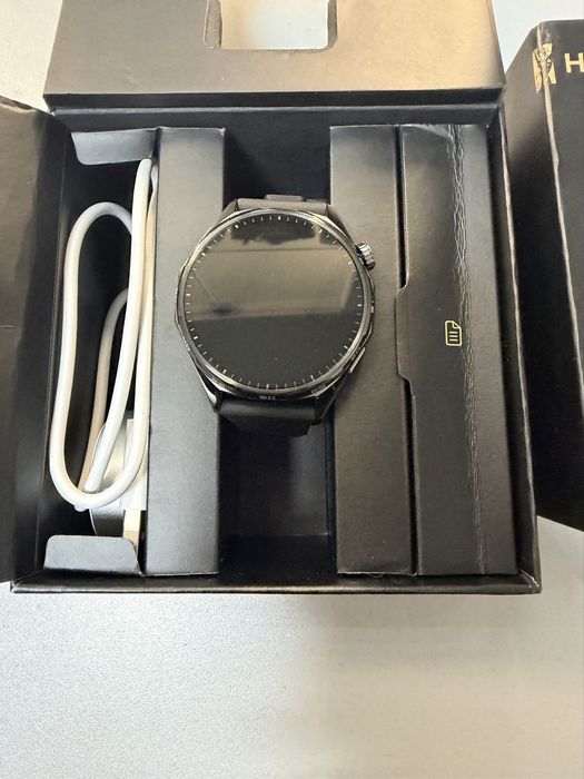 Huawei GT 6 Black 46 MM  Top