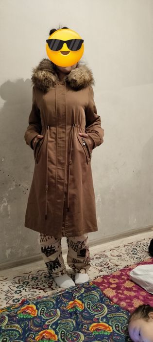 Парка бу почти новая