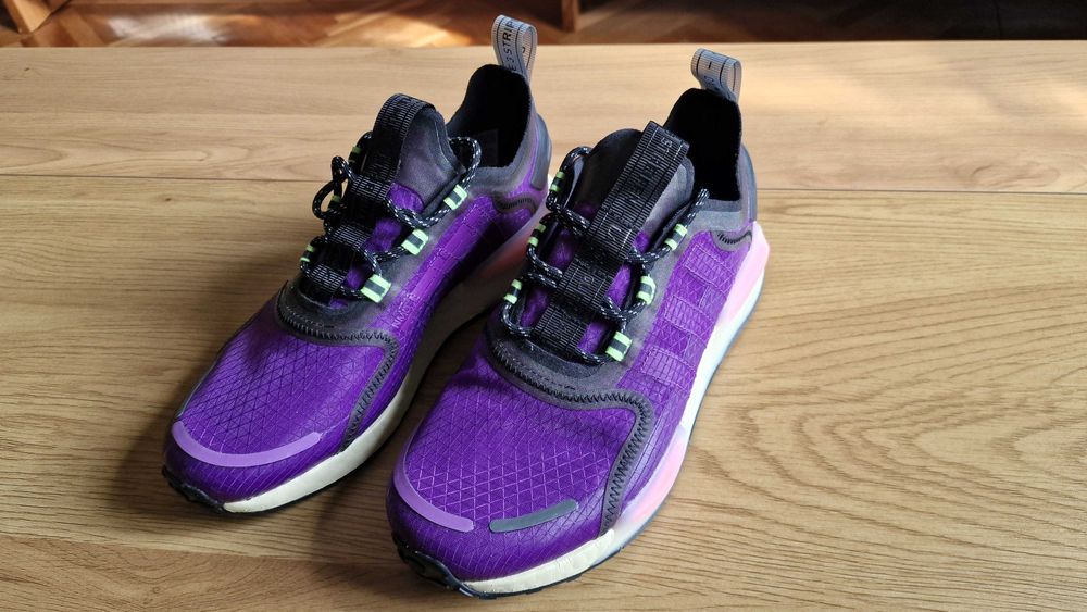 Pantofi sport/alergare mov Adidas, nepurtaţi, mărime 40 2/3 - 41