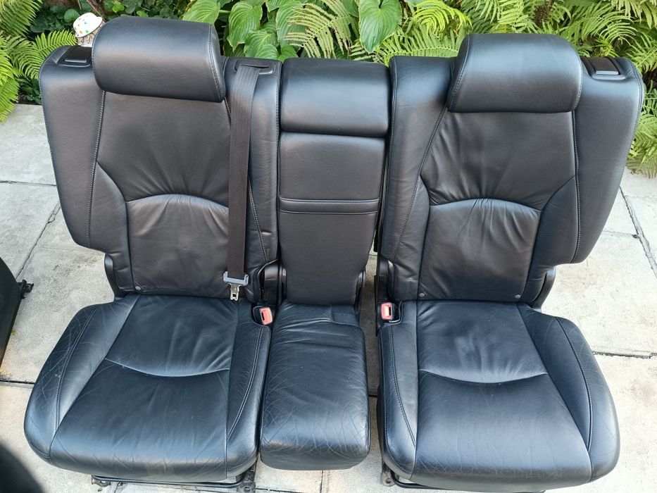 Салон черный на Lexus RX 330 б.у.