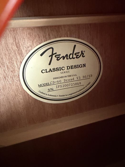 Fender cd60 Dread v3