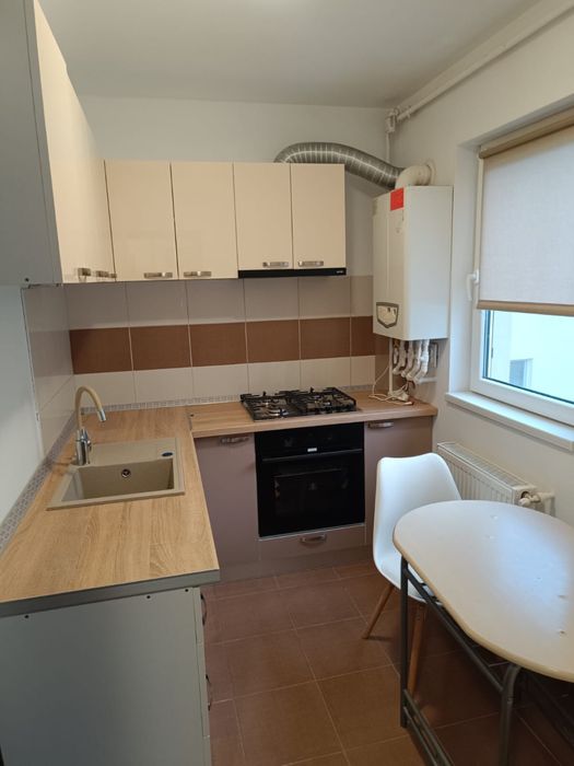 Garsoniera de inchiriat