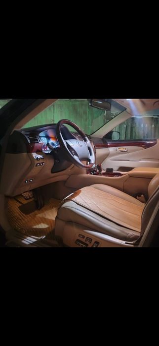 Продам Лексус  лс 460