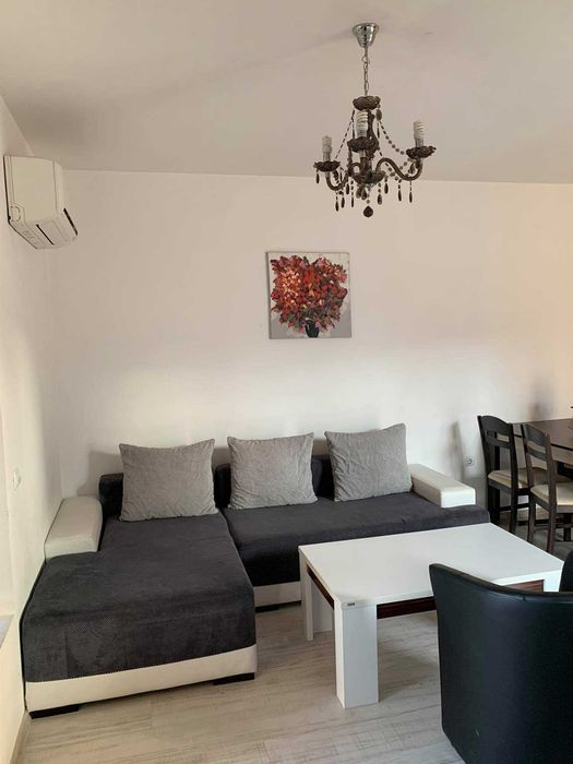 Дава се под наем Тристаен апартамент в Бургас, Лазур - 80 кв.м за 300 € - Снимка #4