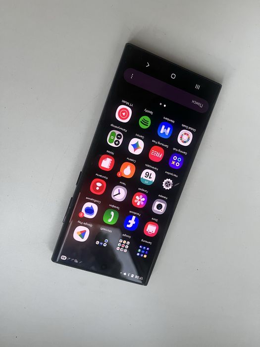 Samsung S22 Ultra 5G 256/12гб оригинал