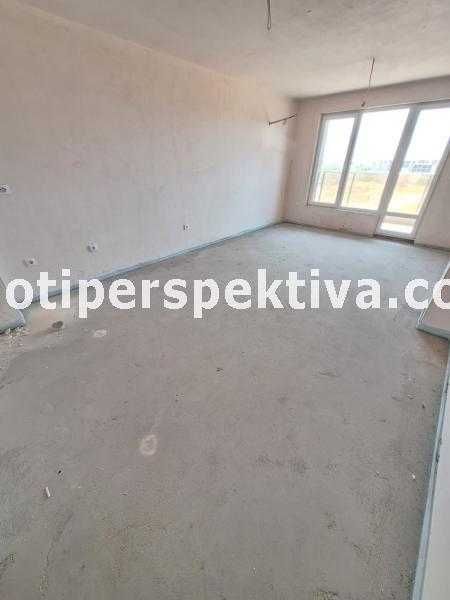 Продава се Тристаен апартамент в Пловдив, Христо Смирненски - 85 кв.м за 1289 €/кв.м - Снимка #1