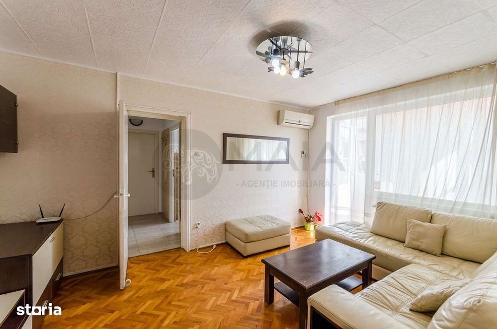 Apartament 3 camere, et 4, zona Centru-Politie