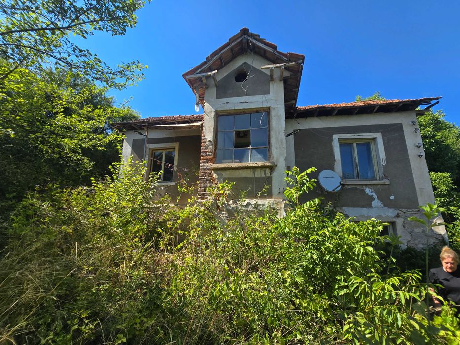 Продава се Къща в Земен - 50 кв.м за 520 €/кв.м - Снимка #1