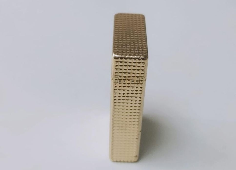 Bricheta veche S.T. Dupont Ligne 1