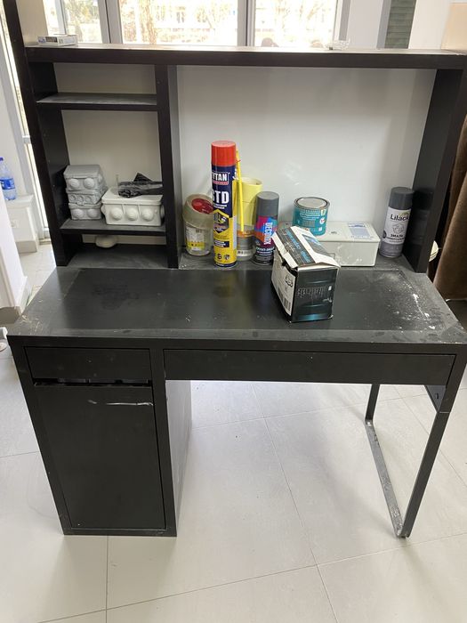 Продам стол компьютерный