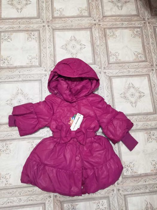 Пальто весеннее на девочку