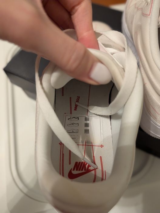 Лимитирани маратонки Nike Air Force 1 07 LX Blueprint
