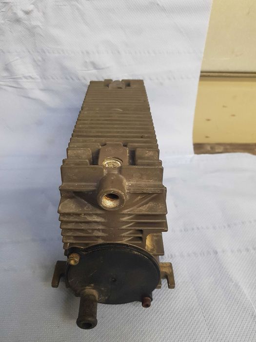 Компрессор на Мерседеес Варио