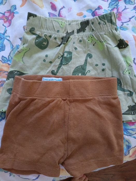Pantaloni scurti băieței