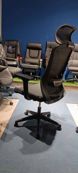 Офис Кресло Darvin Burton ,