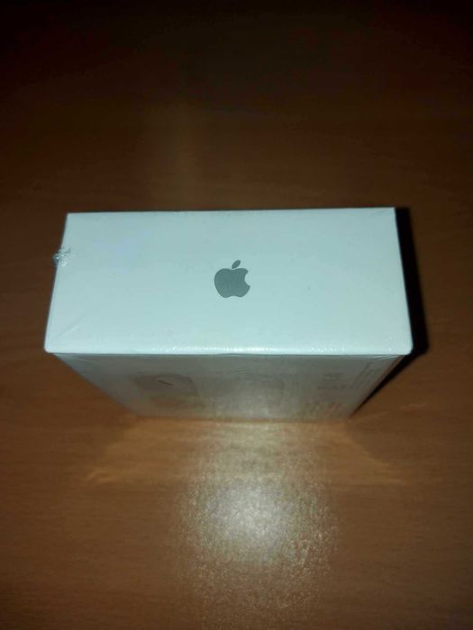 Слушалки Apple AirPods Pro - неизползвани!