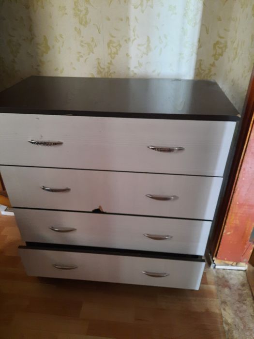 Продам комод б/у