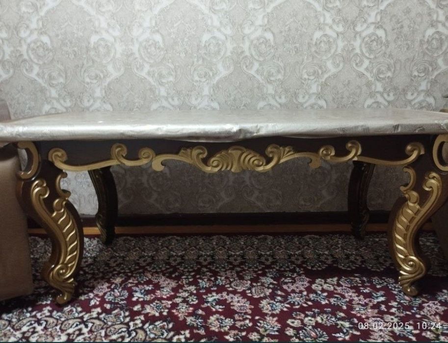 Диван кресло и письменный стол