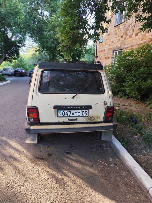 Ваз 21213 на полном ходу