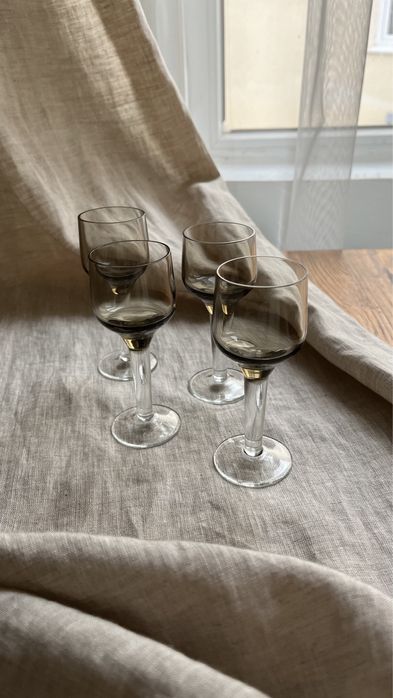 Рюмки с кофейным отливом