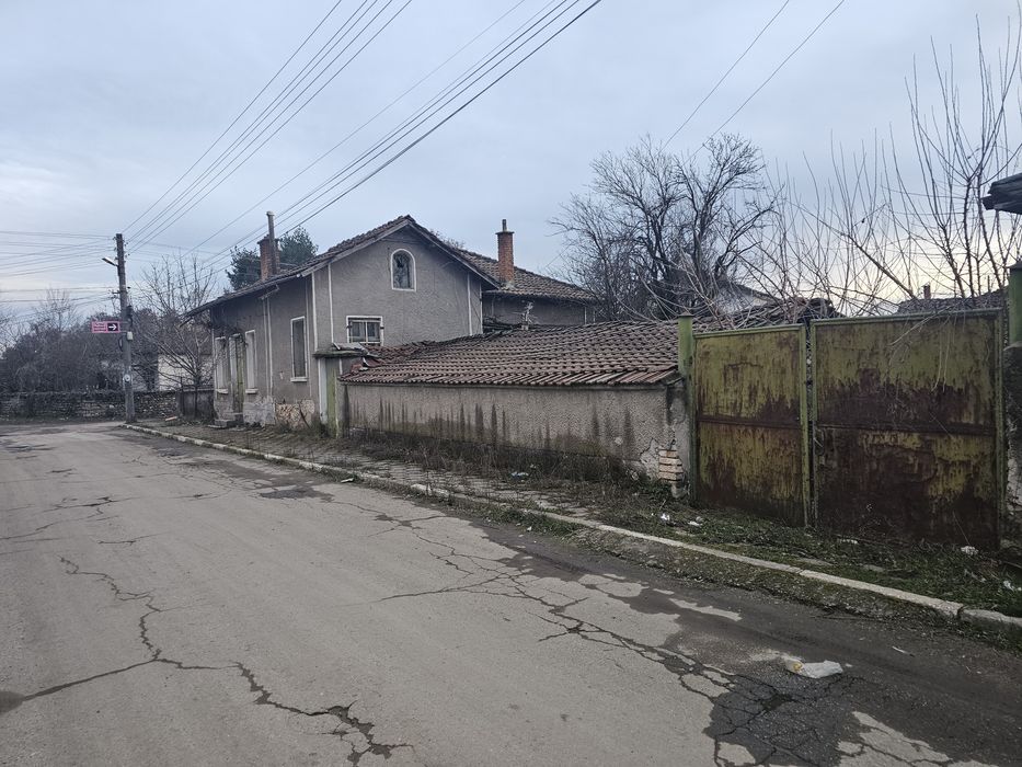 Продава се Къща в Казанлък - 90 кв.м за 122 €/кв.м - Снимка #1