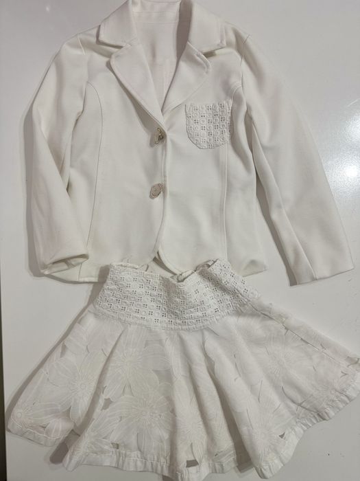 Пиджак с юбкой нарядный для девочки